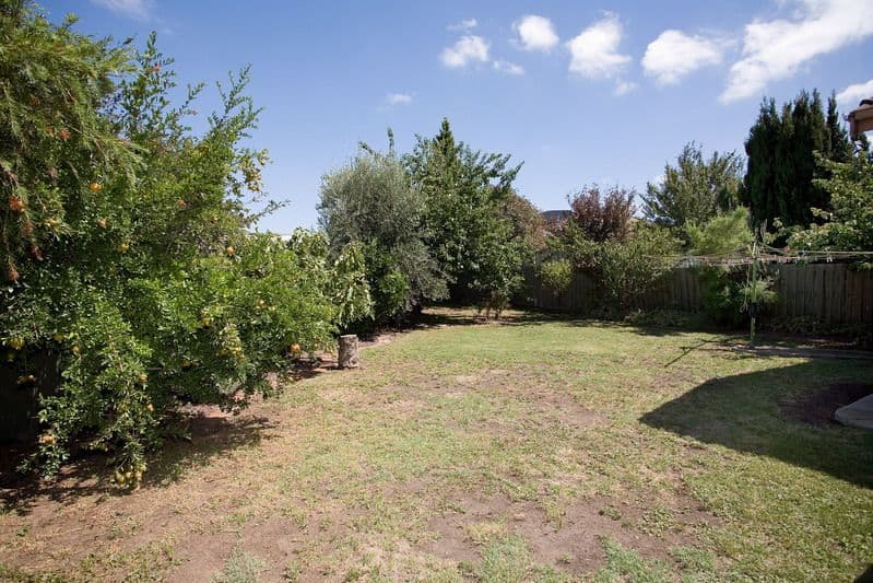 6 Bachli Close, MILL PARK VIC 3082, Mill Park - Thumbnail 4