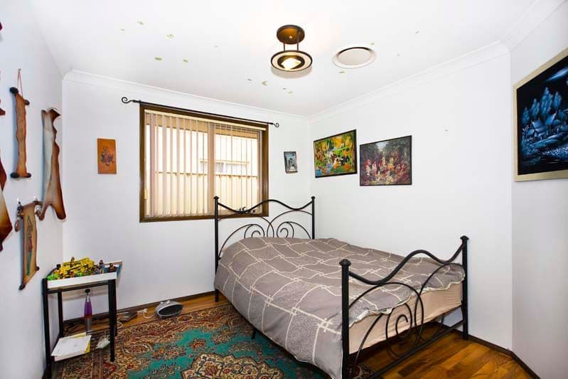 13 Linley Place, CECIL HILLS NSW 2171, Cecil Hills - Thumbnail 5