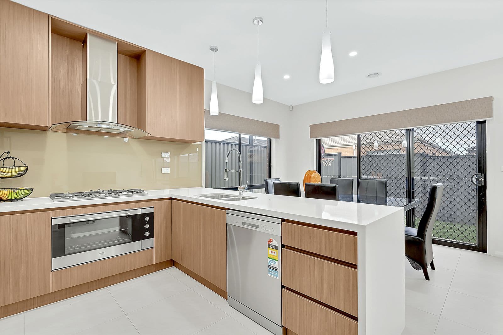 18 Booyong Street, Craigieburn VIC 3064, Craigieburn - Thumbnail 7