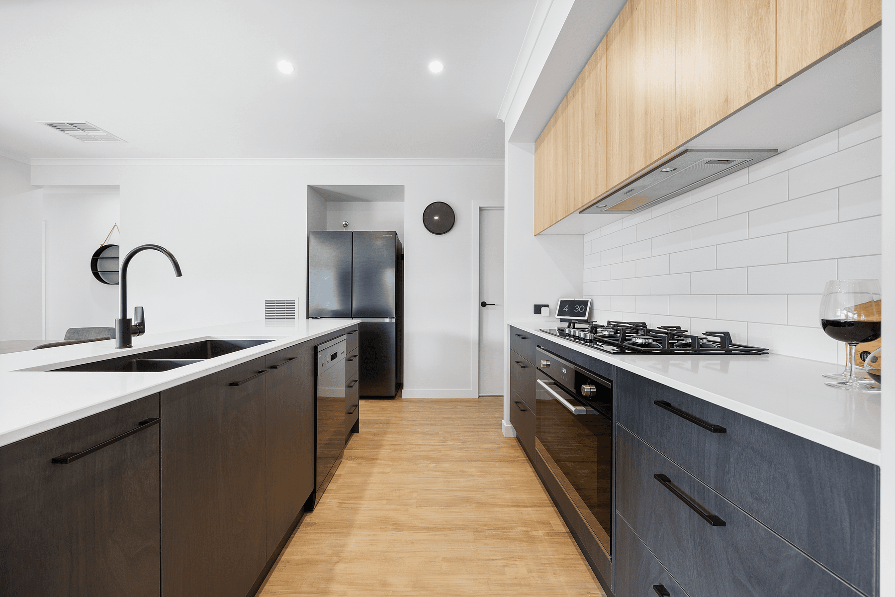 6 Alexander Drive, Ballan VIC 3342, Ballan - Thumbnail 3