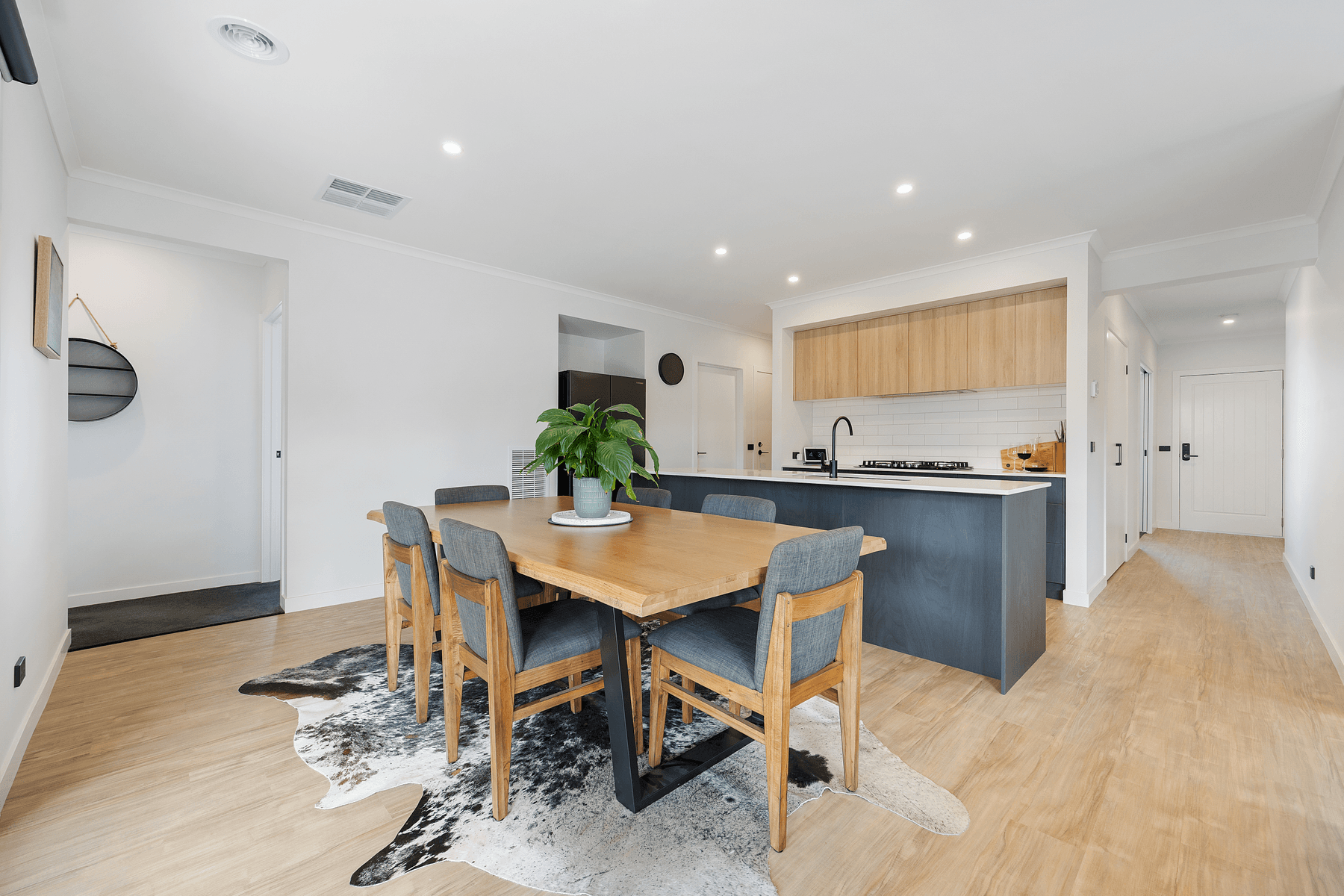 6 Alexander Drive, Ballan VIC 3342, Ballan - Thumbnail 4