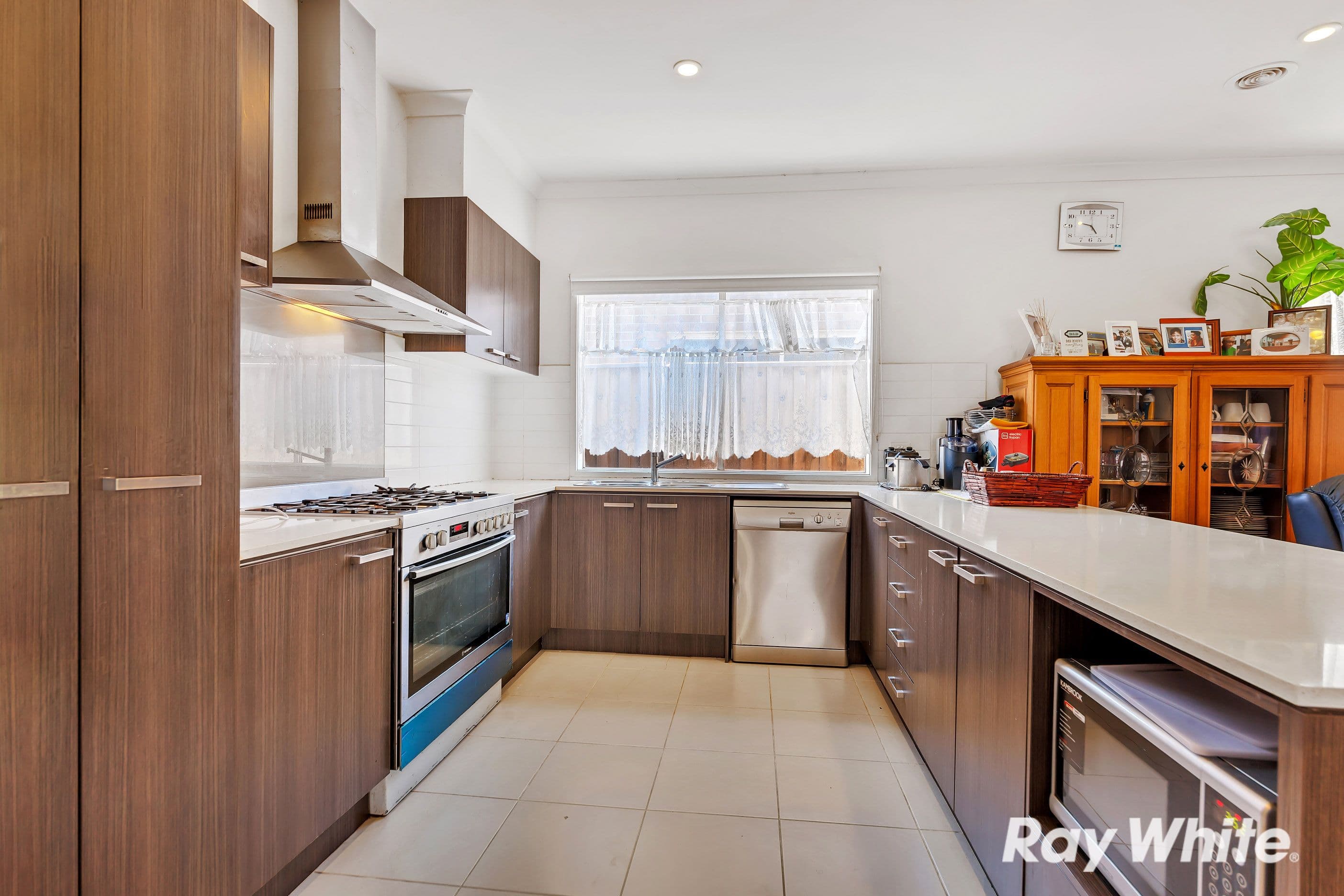 11 Pollux Drive, Williams Landing VIC 3027, Williams Landing - Thumbnail 8