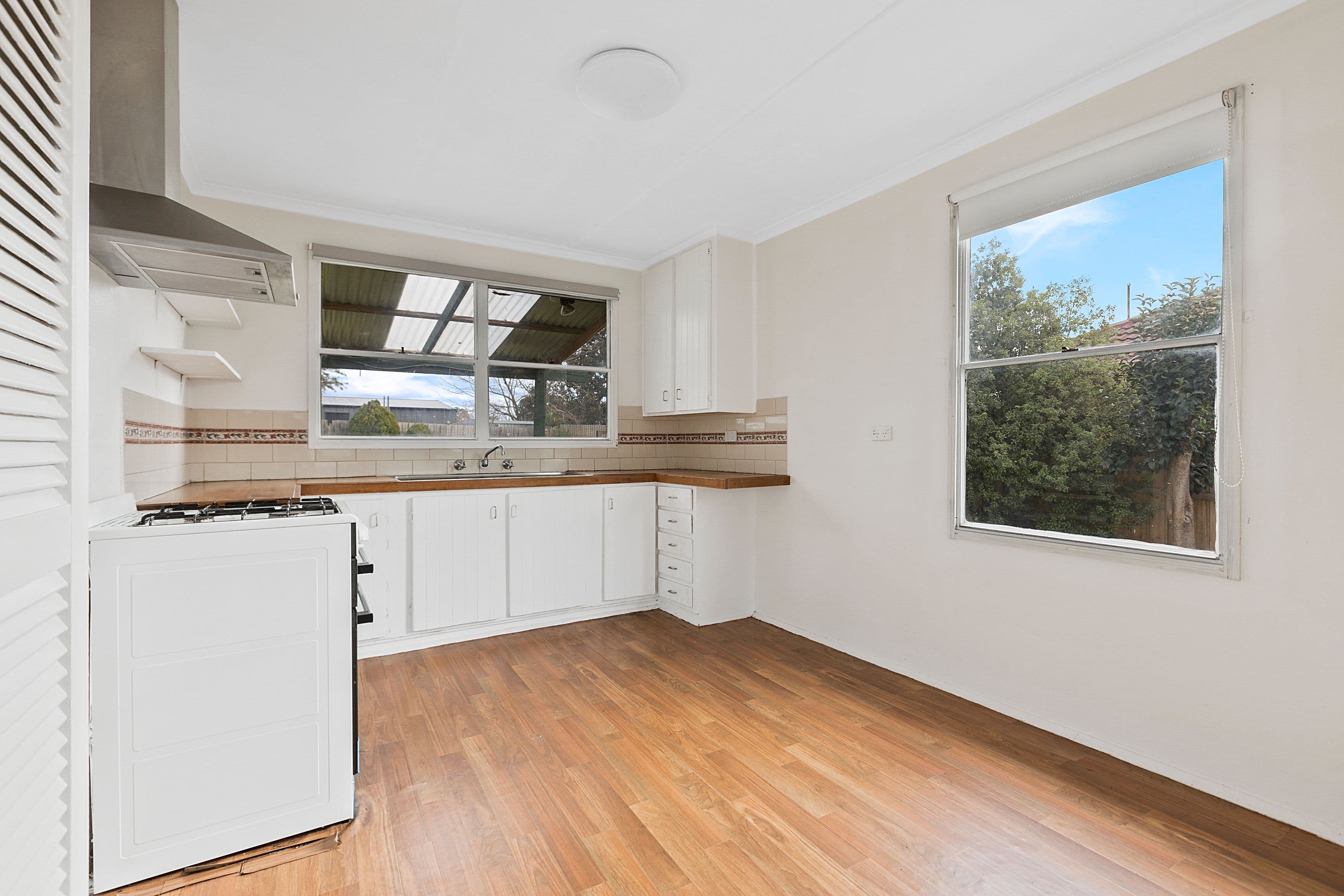 16 Burdett Street, Frankston North VIC 3200, Frankston North - Thumbnail 6
