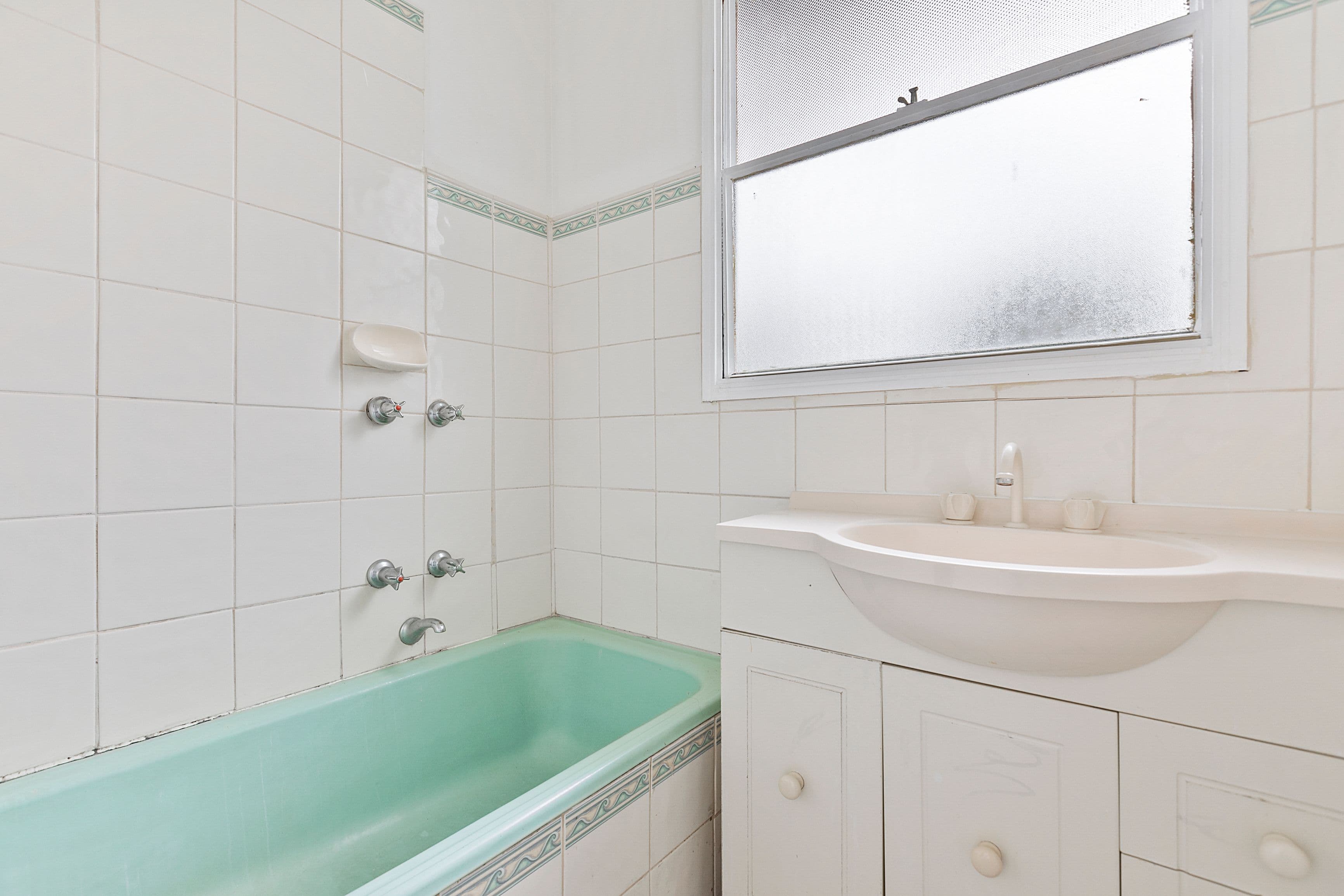 16 Burdett Street, Frankston North VIC 3200, Frankston North - Thumbnail 8