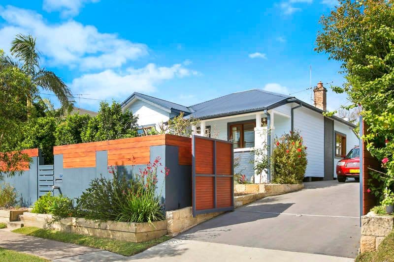 82 Bennett Street, CURL CURL NSW 2096, Curl Curl - Thumbnail 2