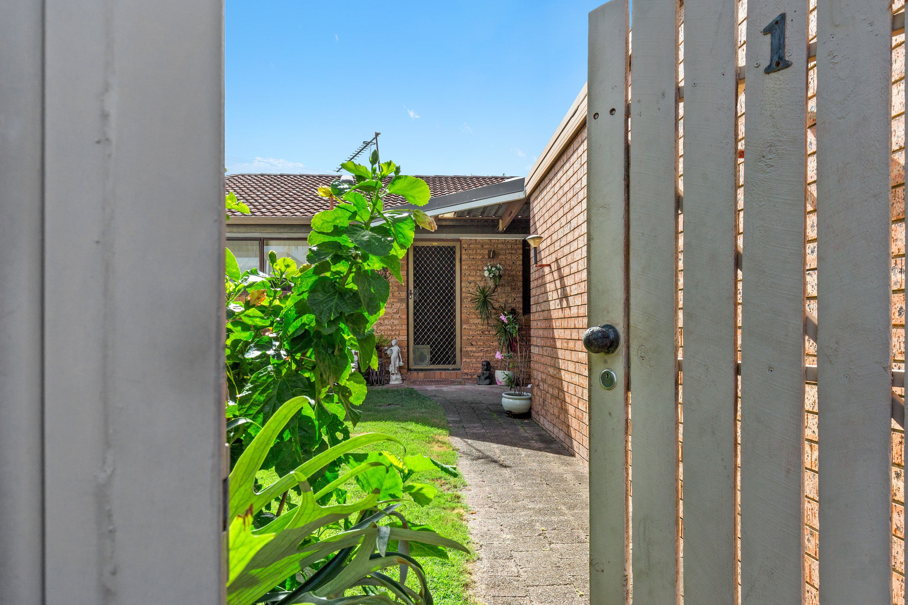 7 COTINGA Crescent, Burleigh Waters QLD 4220, Burleigh Waters - Image 1