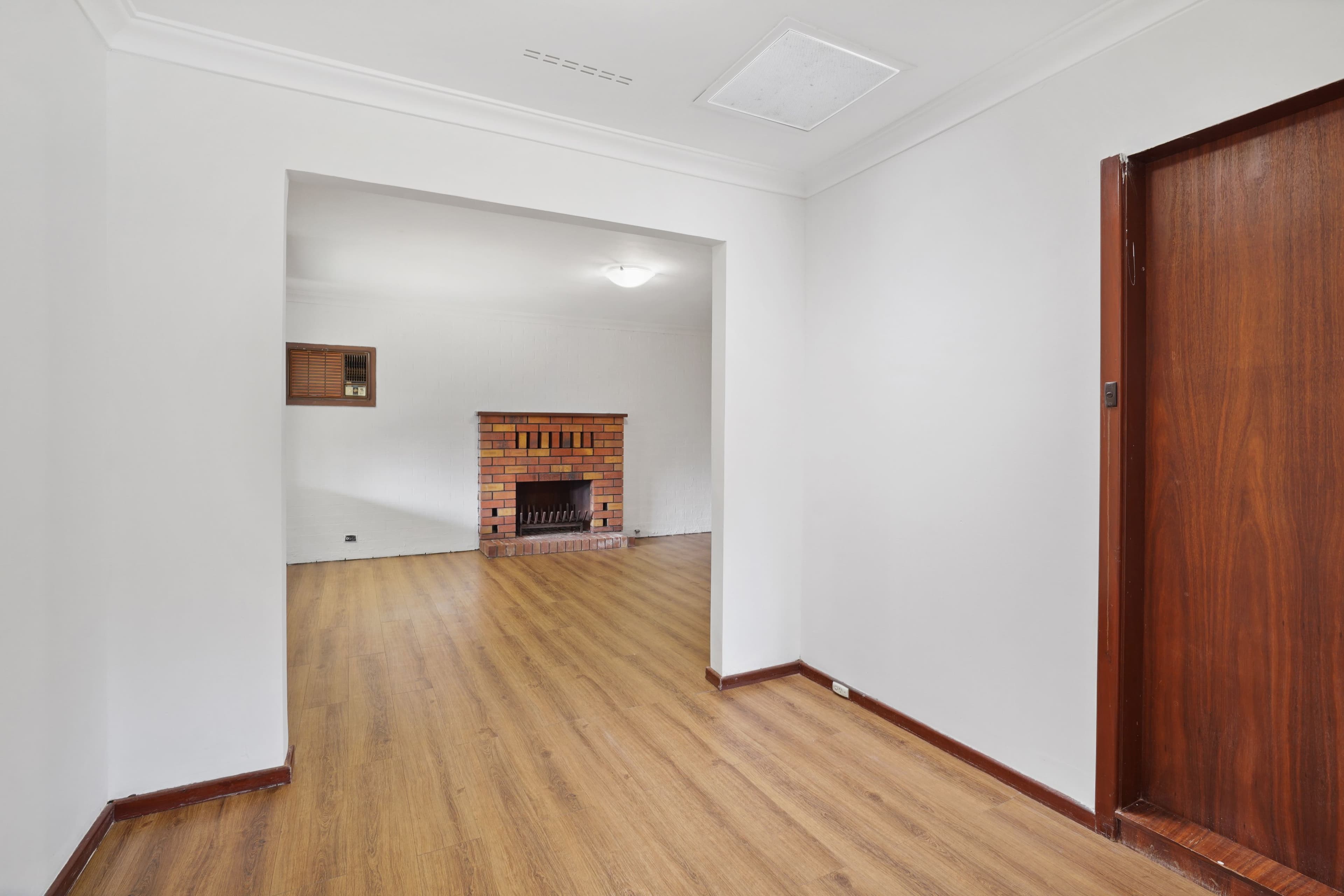6 Reeves Court, Kelmscott WA 6111, Kelmscott - Thumbnail 7