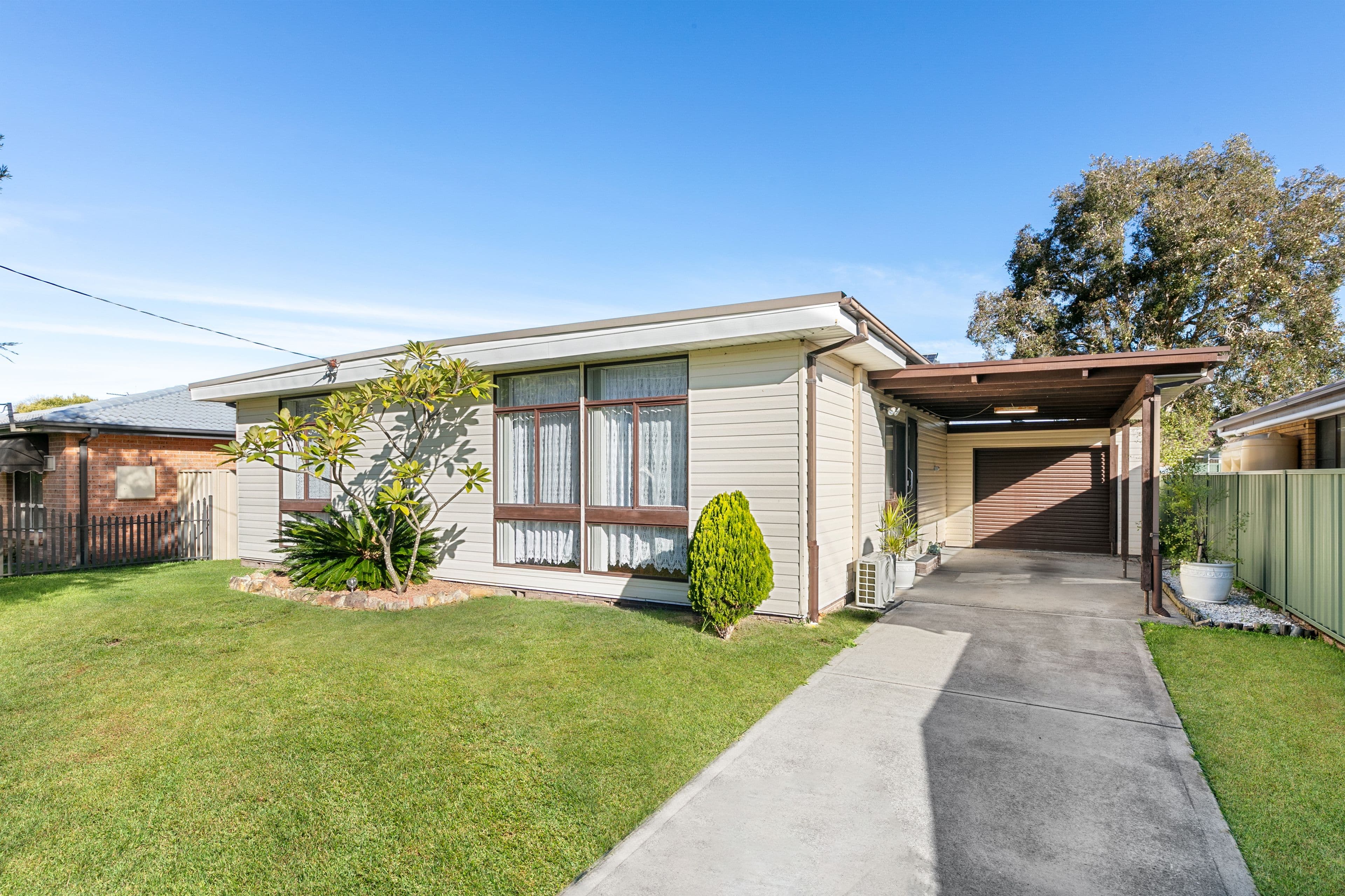 66 Natuna Avenue, Budgewoi NSW 2262, Budgewoi - Thumbnail 2