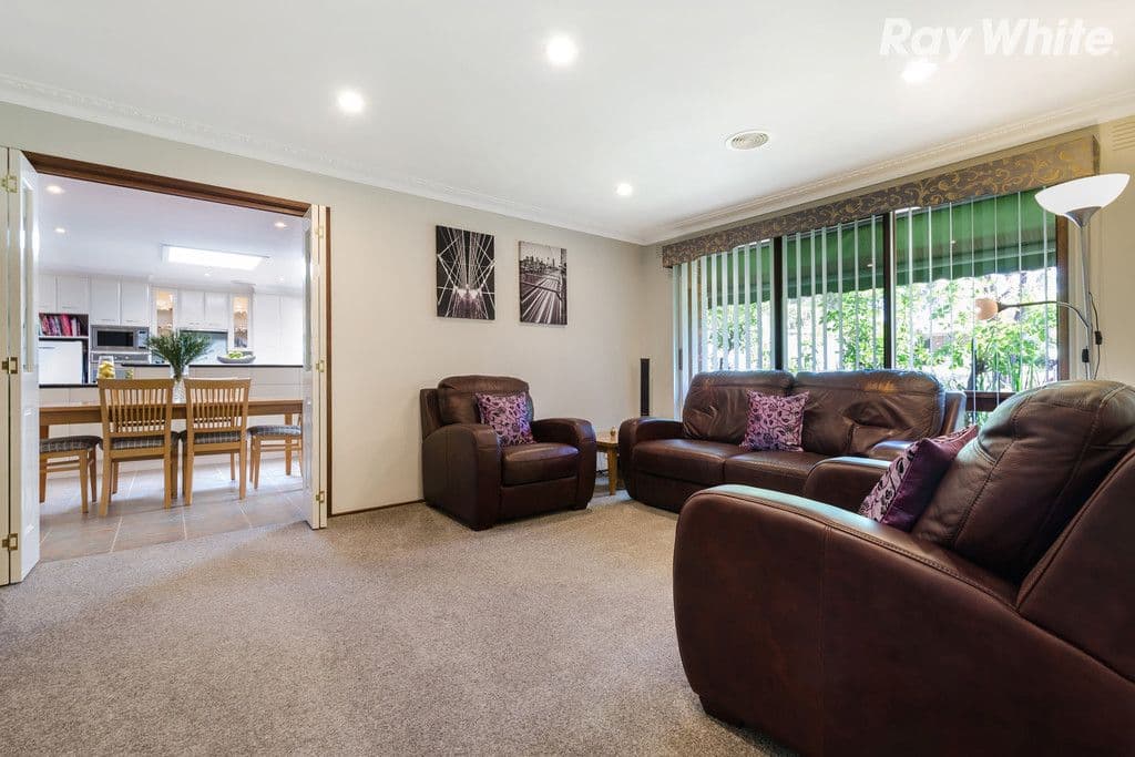 132 Berrabri Drive, Scoresby VIC 3179, Scoresby - Thumbnail 4
