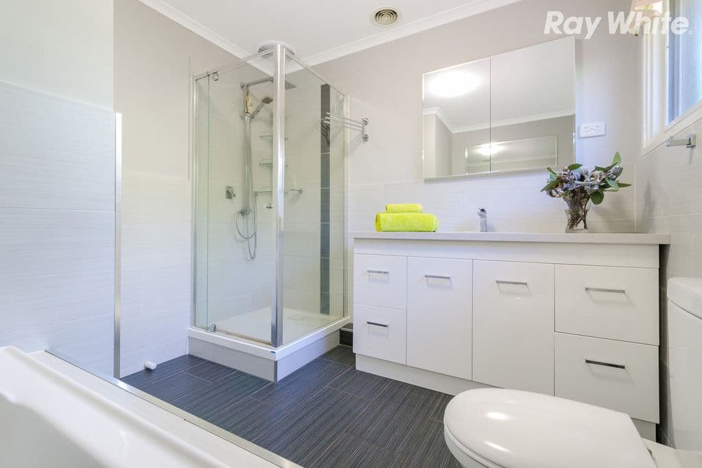 132 Berrabri Drive, Scoresby VIC 3179, Scoresby - Thumbnail 6