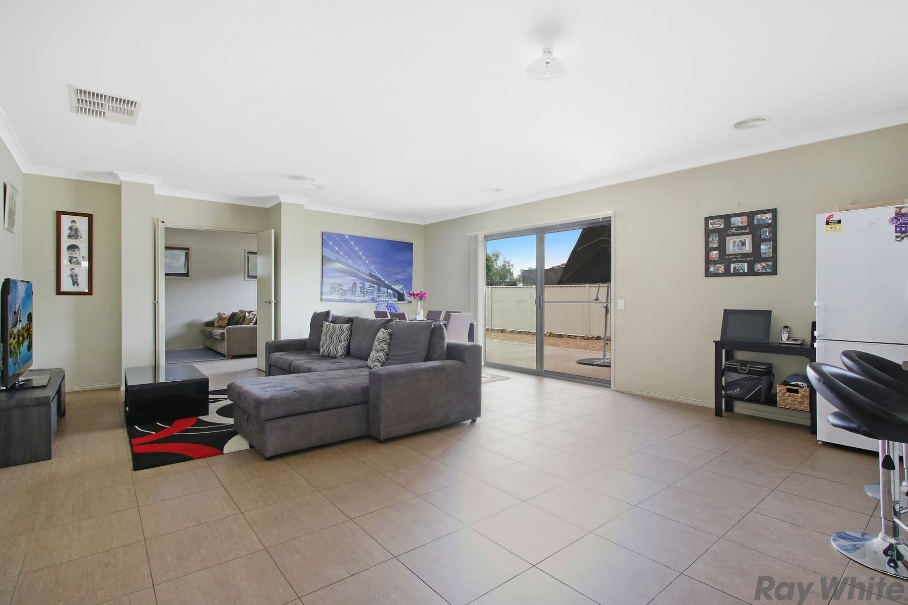 24 McNulty Drive, Benalla VIC 3672, Benalla - Thumbnail 6