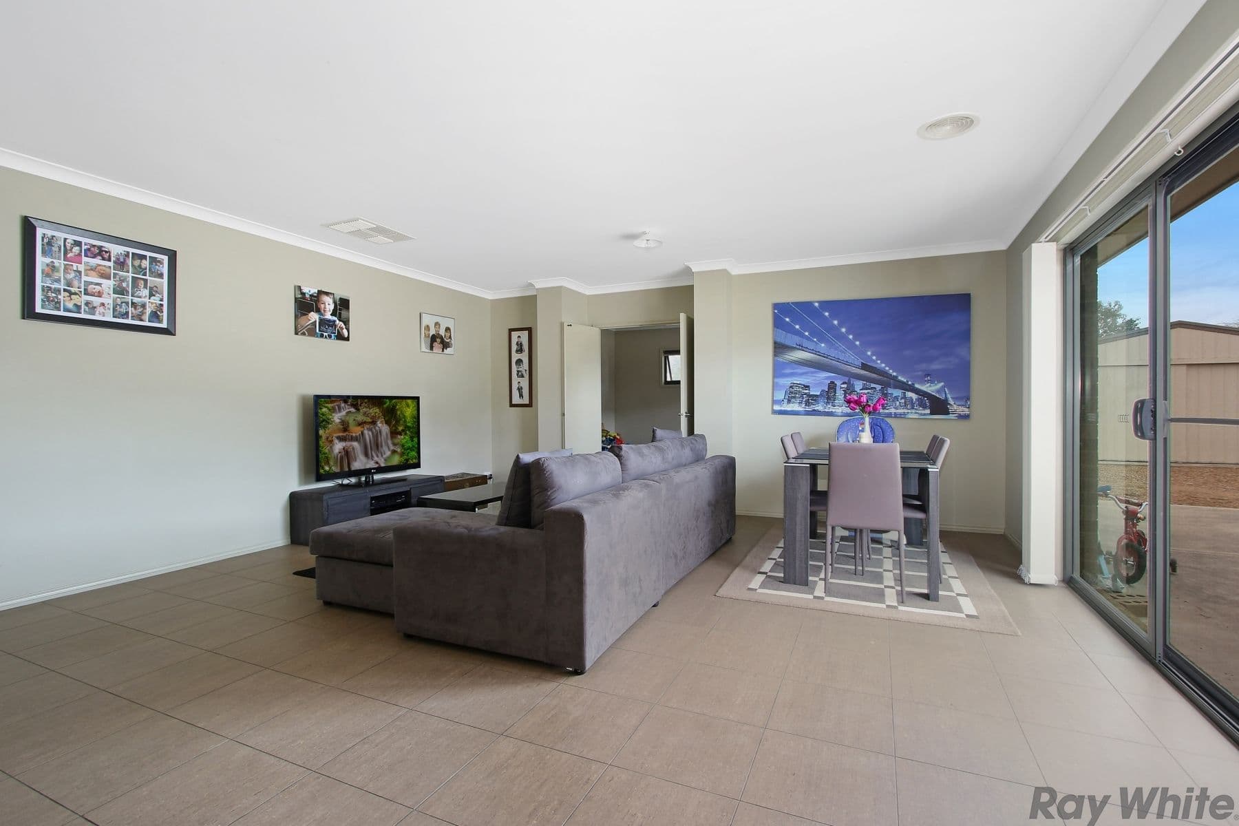 24 McNulty Drive, Benalla VIC 3672, Benalla - Thumbnail 7