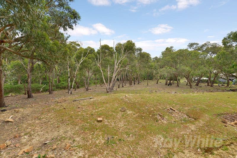 2 Oakdale Road, UPWEY VIC 3158, Upwey - Thumbnail 3
