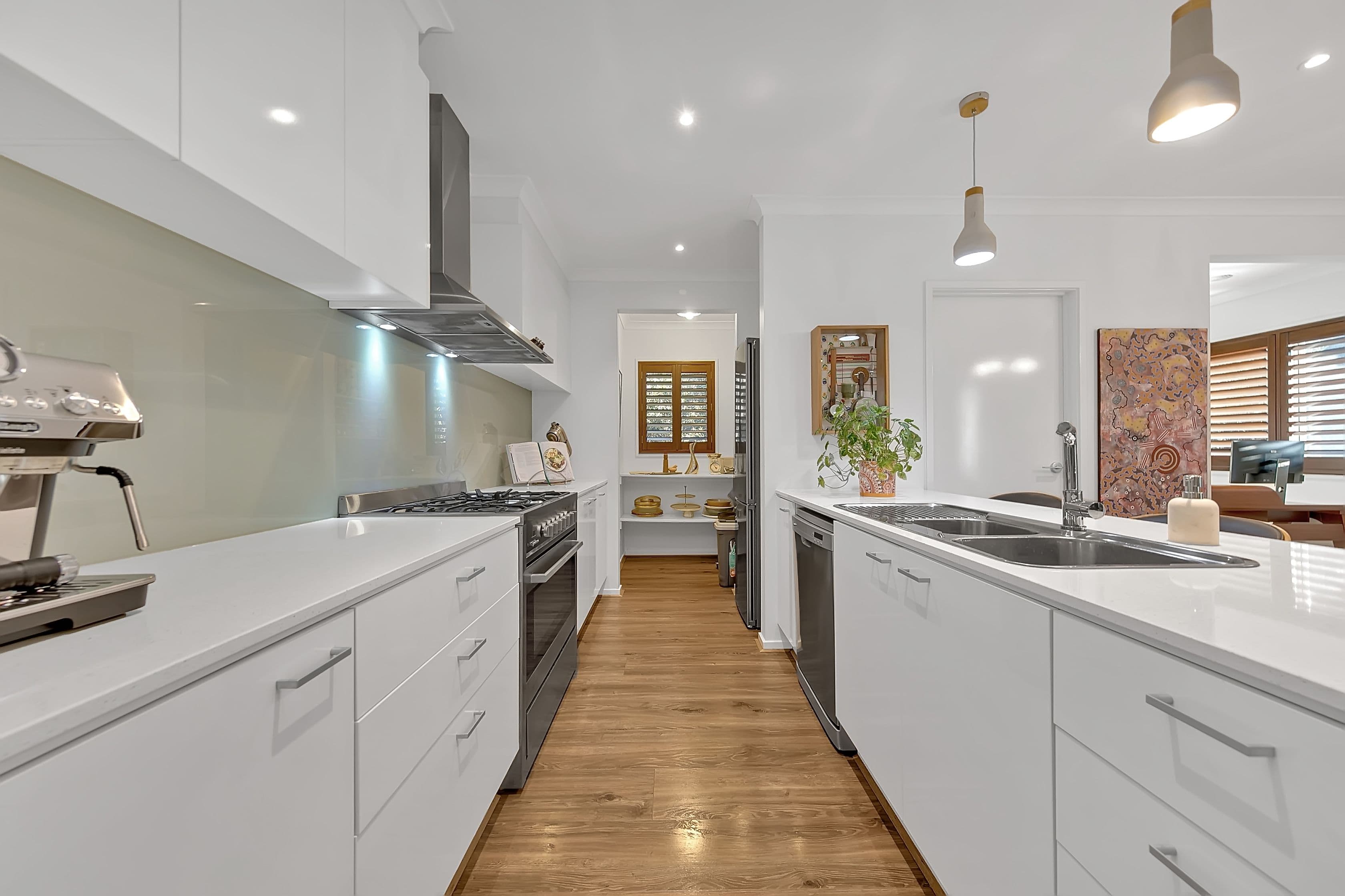 12 Crossing Road, Mernda VIC 3754, Mernda - Thumbnail 4