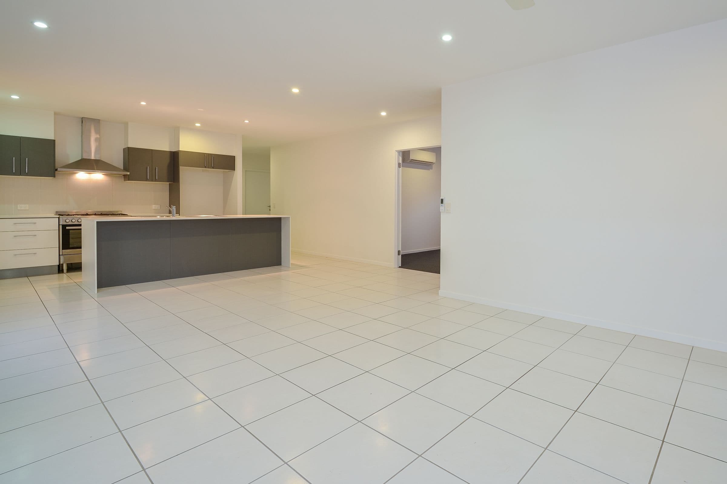 3 Telopea Place, Kirkwood QLD 4680, Kirkwood - Thumbnail 2
