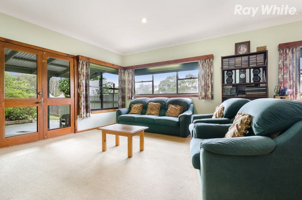 41 Finmere Crescent, Upper Ferntree Gully VIC 3156, Upper Ferntree Gully - Thumbnail 3