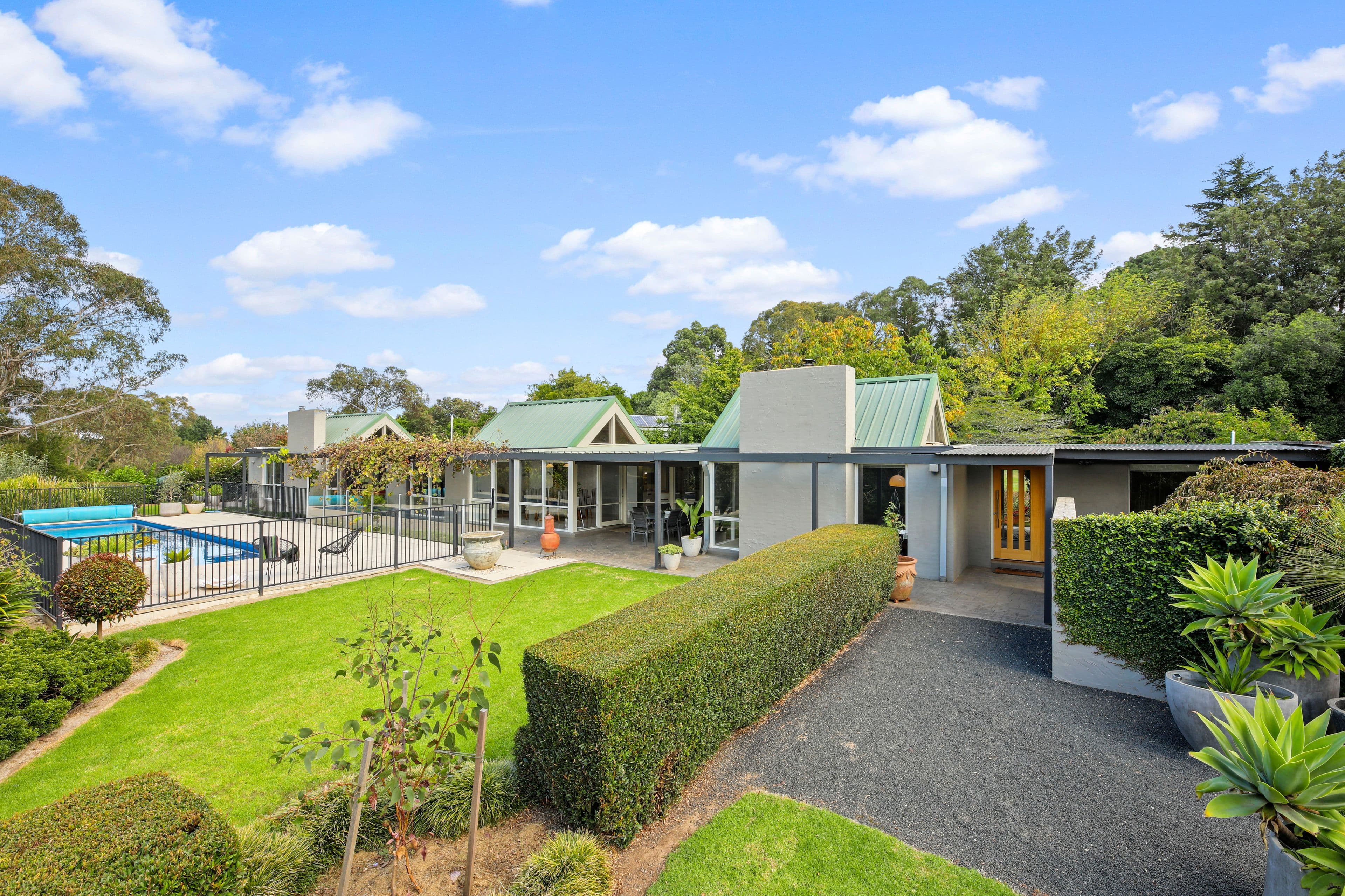 13 Sherwood Court, Drouin VIC 3818, Drouin - Image 1