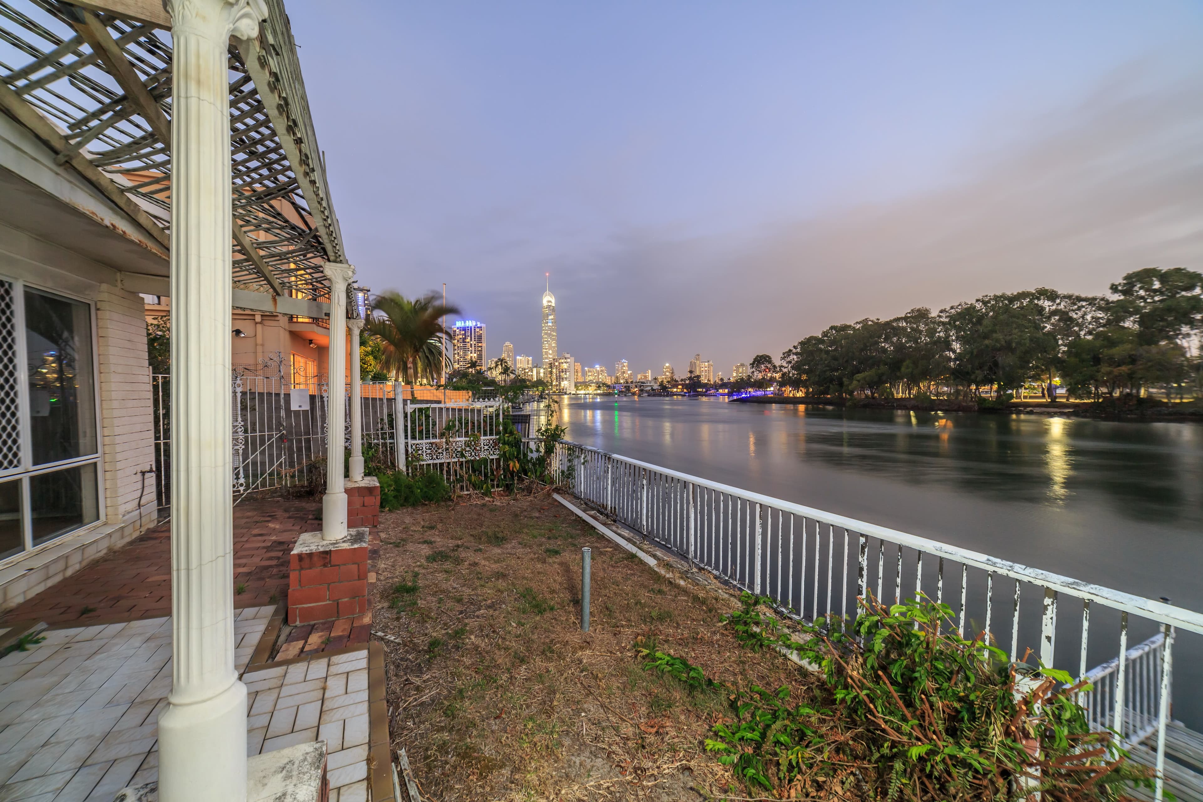 241 Stanhill Drive, Chevron Island QLD 4217, Chevron Island - Thumbnail 3