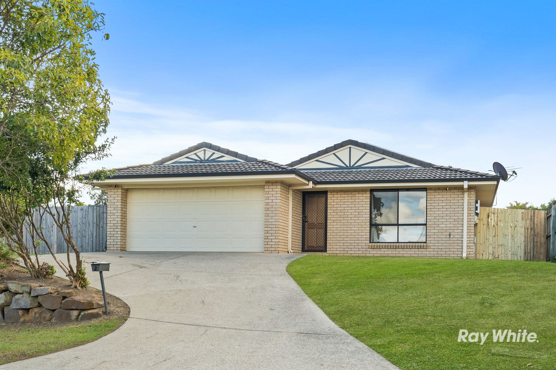 2 Durham Court, Heritage Park QLD 4118, Heritage Park - Image 1
