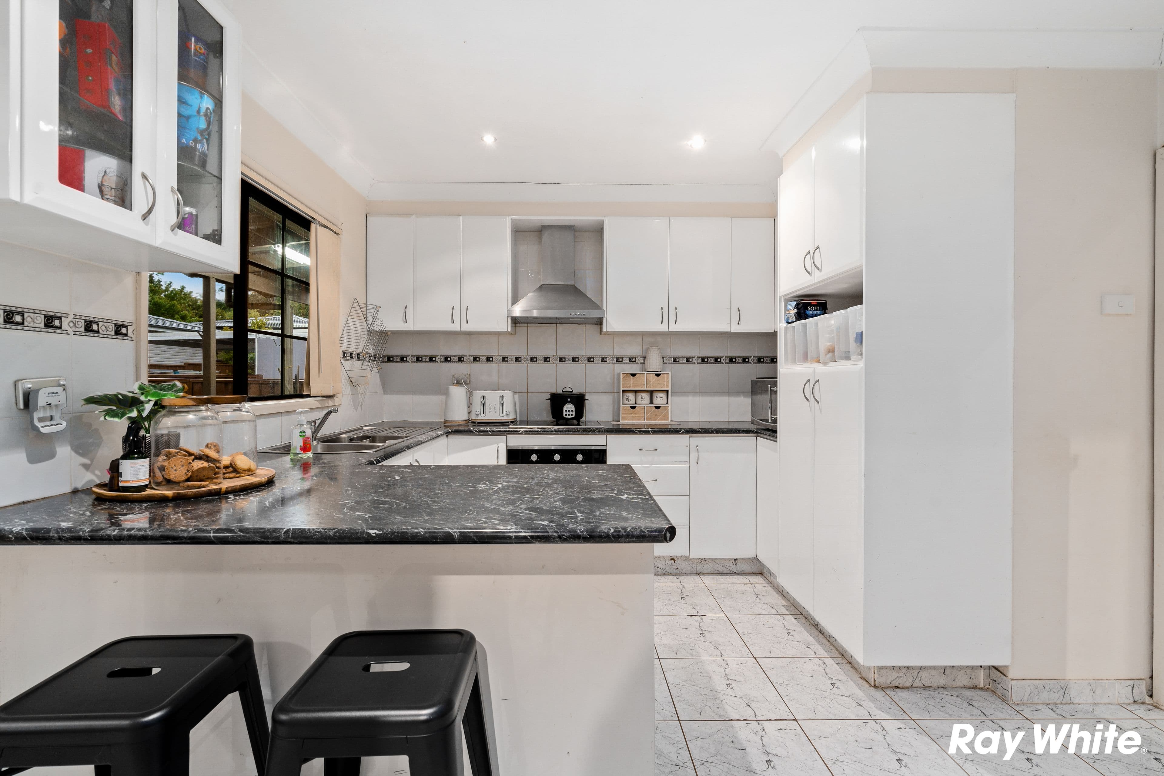21 Tallawong Avenue, Blacktown NSW 2148, Blacktown - Thumbnail 2