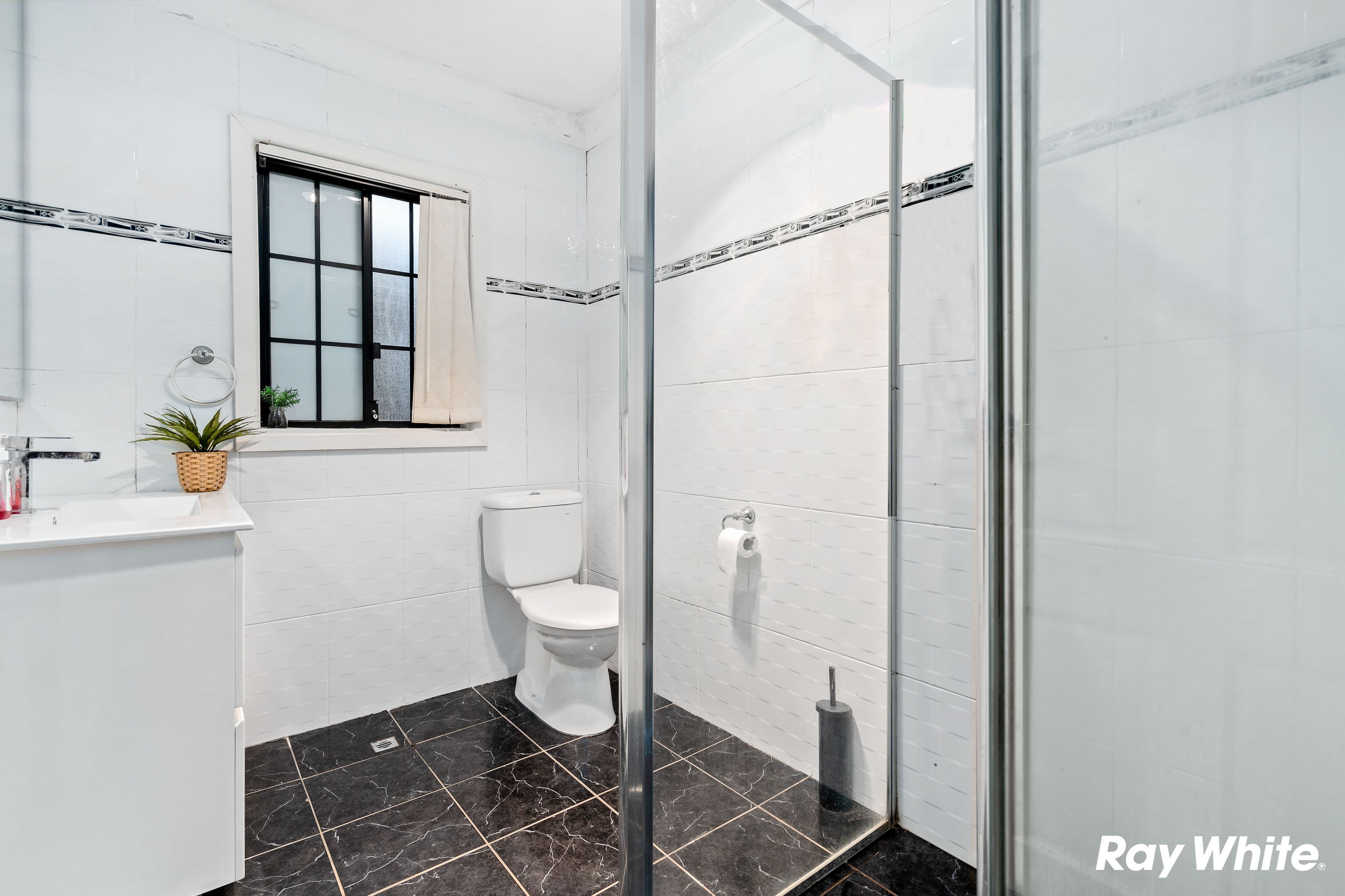 21 Tallawong Avenue, Blacktown NSW 2148, Blacktown - Thumbnail 5