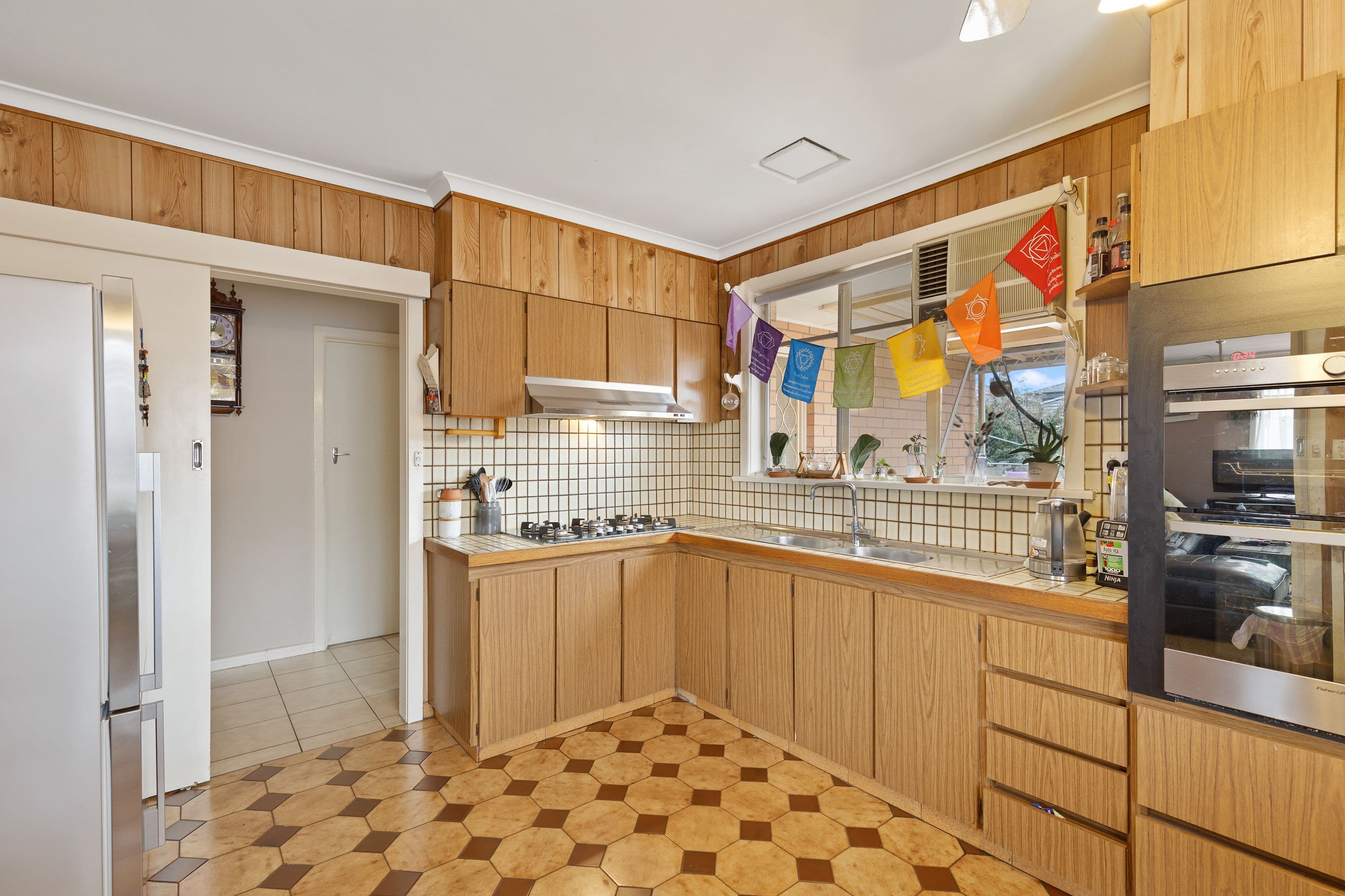 30 Kingsway Drive, Lalor VIC 3075, Lalor - Thumbnail 2