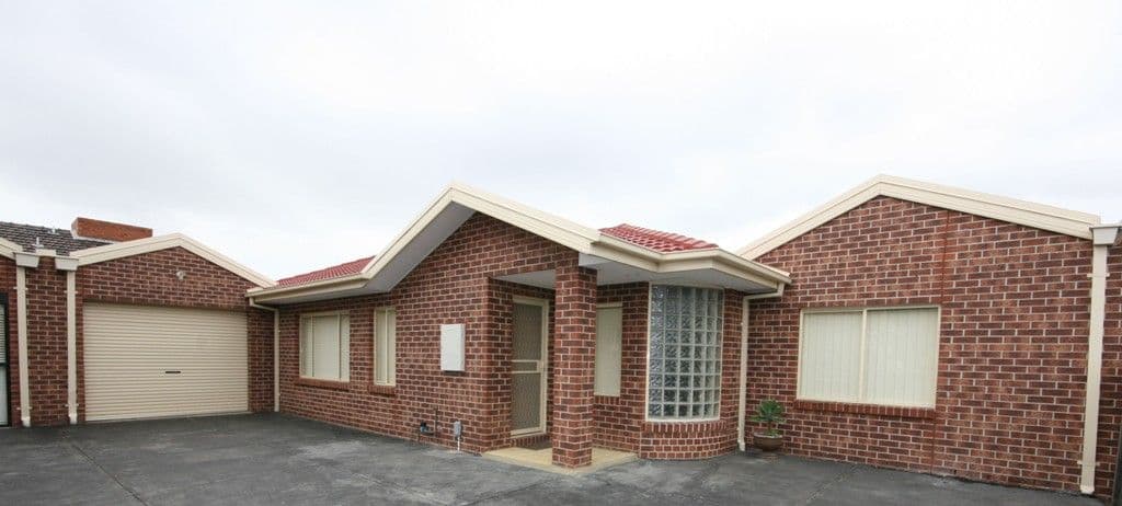 5 Ruth Street, ST ALBANS VIC 3021, St Albans - Image 1