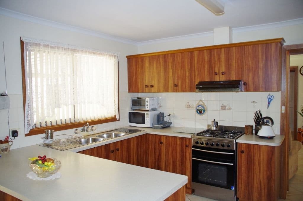 146 Bookmark Avenue, Renmark SA 5341, Renmark West - Thumbnail 4