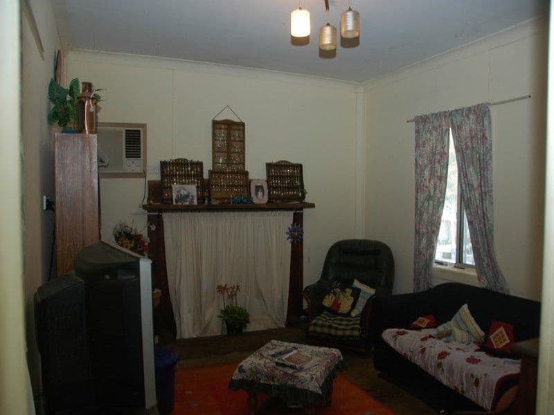 11 Napier Street, CONDOBOLIN NSW 2877, Condobolin - Thumbnail 5