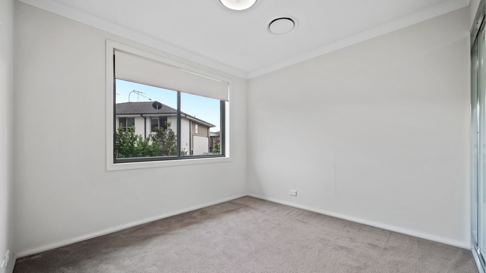 7 Morley Place, Glenfield NSW 2167, Glenfield - Thumbnail 7