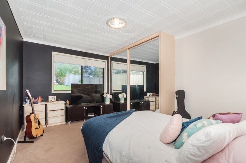 70 Landy Drive, Mount Warrigal - Thumbnail 4