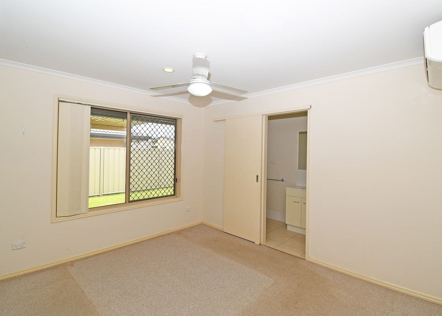 7 Dory Drive, Point Vernon QLD 4655, Point Vernon - Thumbnail 6