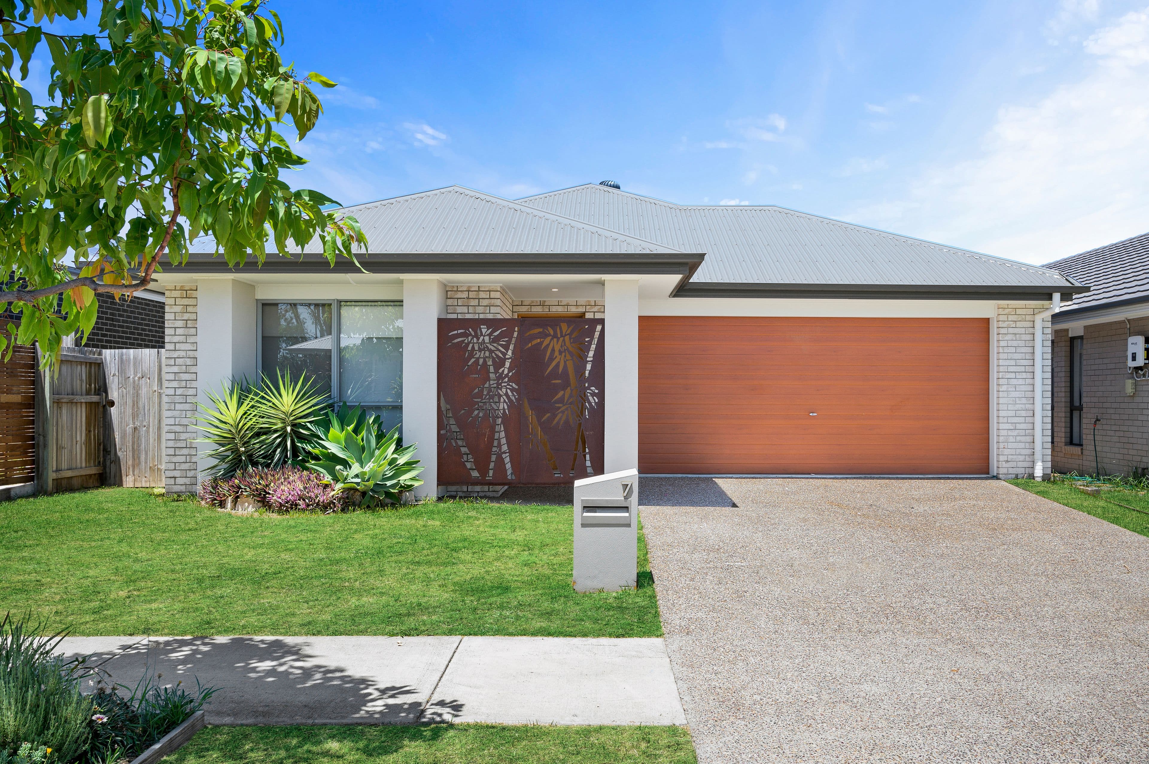 7 Red Gum Street, Ripley QLD 4306, Ripley - Thumbnail 2