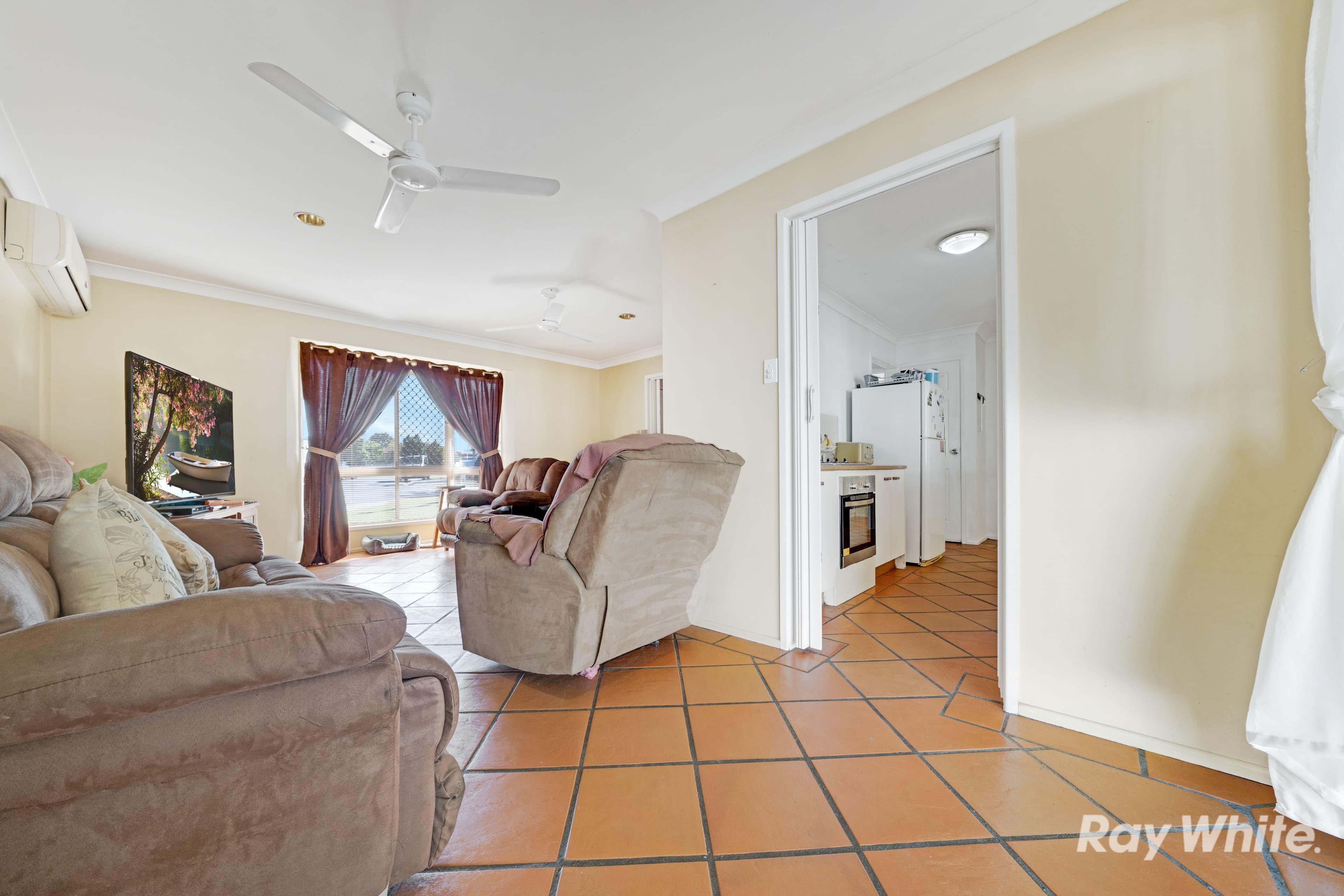 6 Melba Court, Crestmead QLD 4132, Crestmead - Thumbnail 7