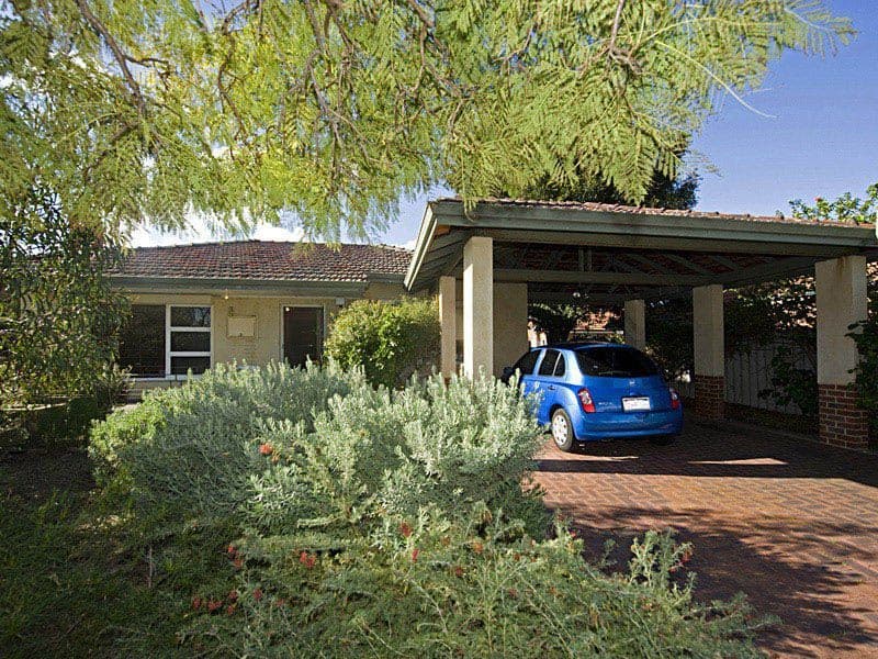 90 Raleigh Street, CARLISLE WA 6101, Carlisle - Image 1