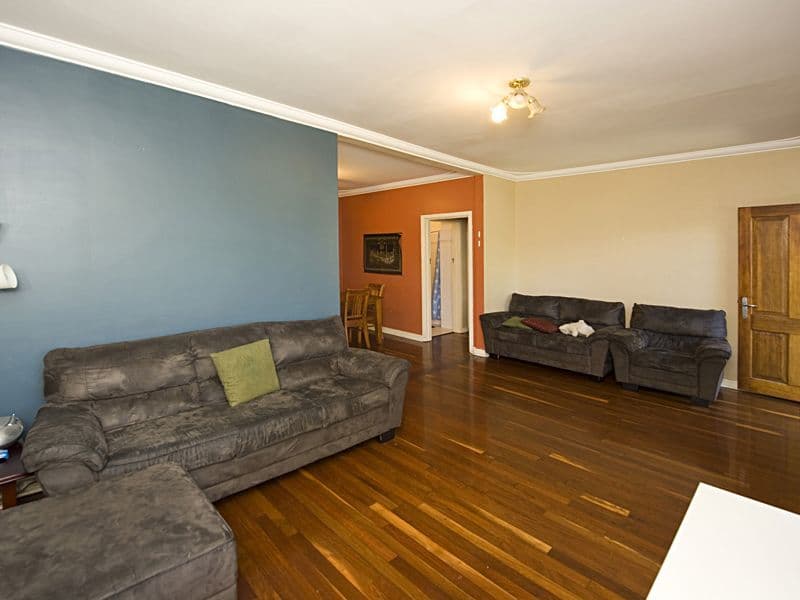 90 Raleigh Street, CARLISLE WA 6101, Carlisle - Thumbnail 3