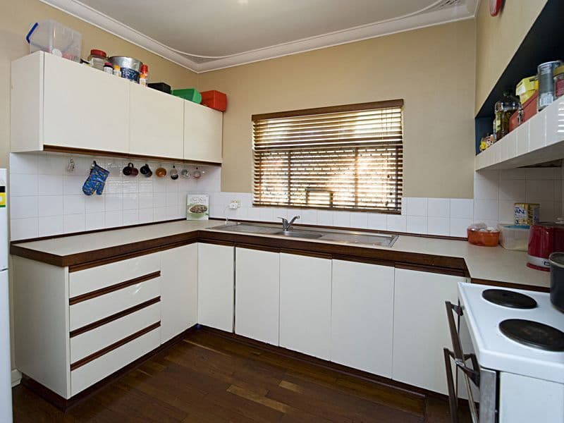 90 Raleigh Street, CARLISLE WA 6101, Carlisle - Thumbnail 8