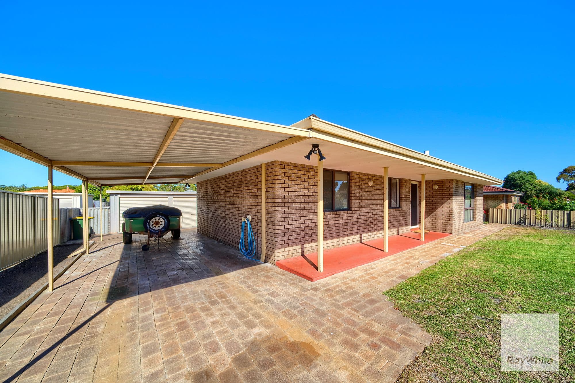 8 Sierra Crescent, Orana WA 6330, Orana - Image 1