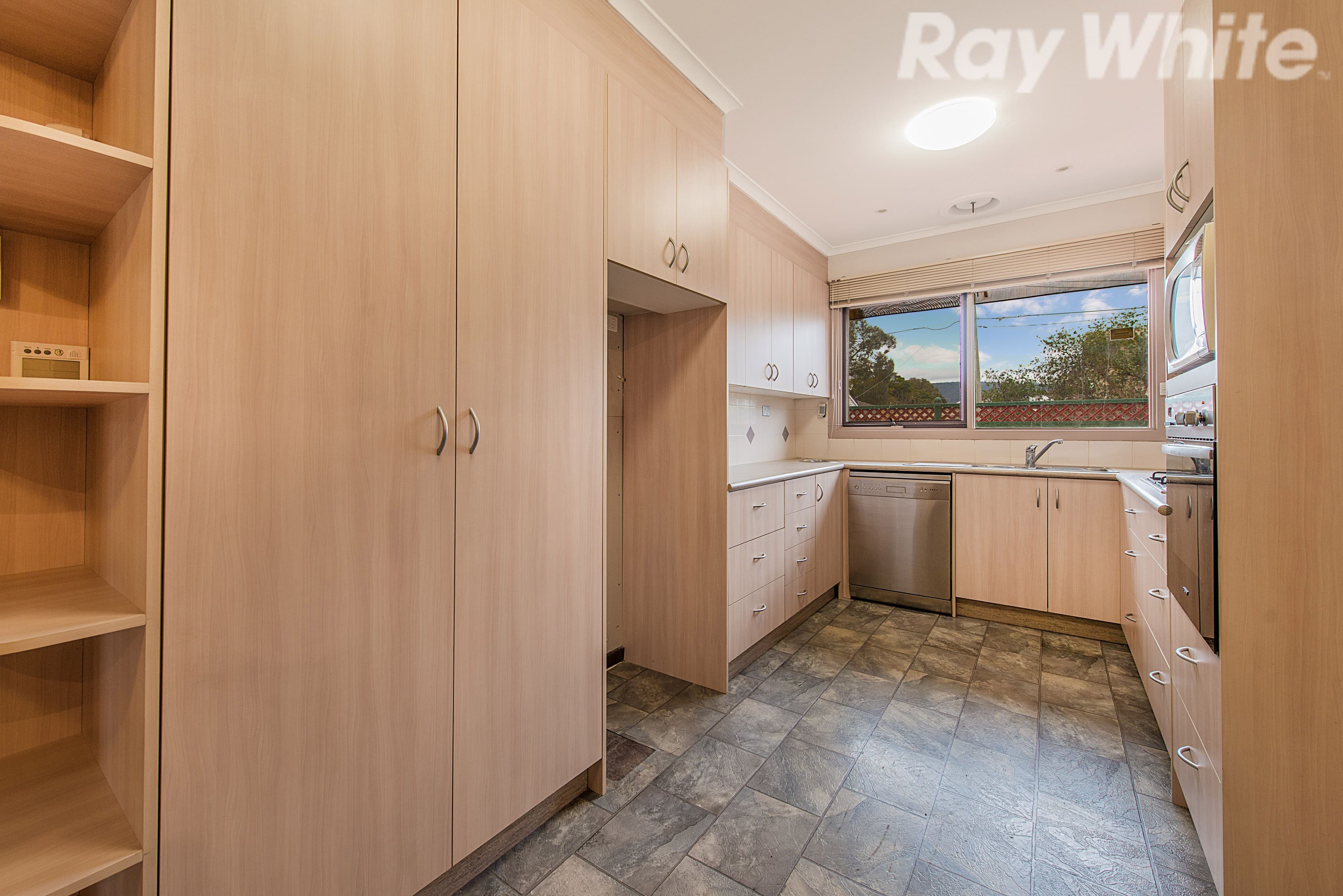 23 Beckenham Drive, Ferntree Gully VIC 3156, Ferntree Gully - Thumbnail 3