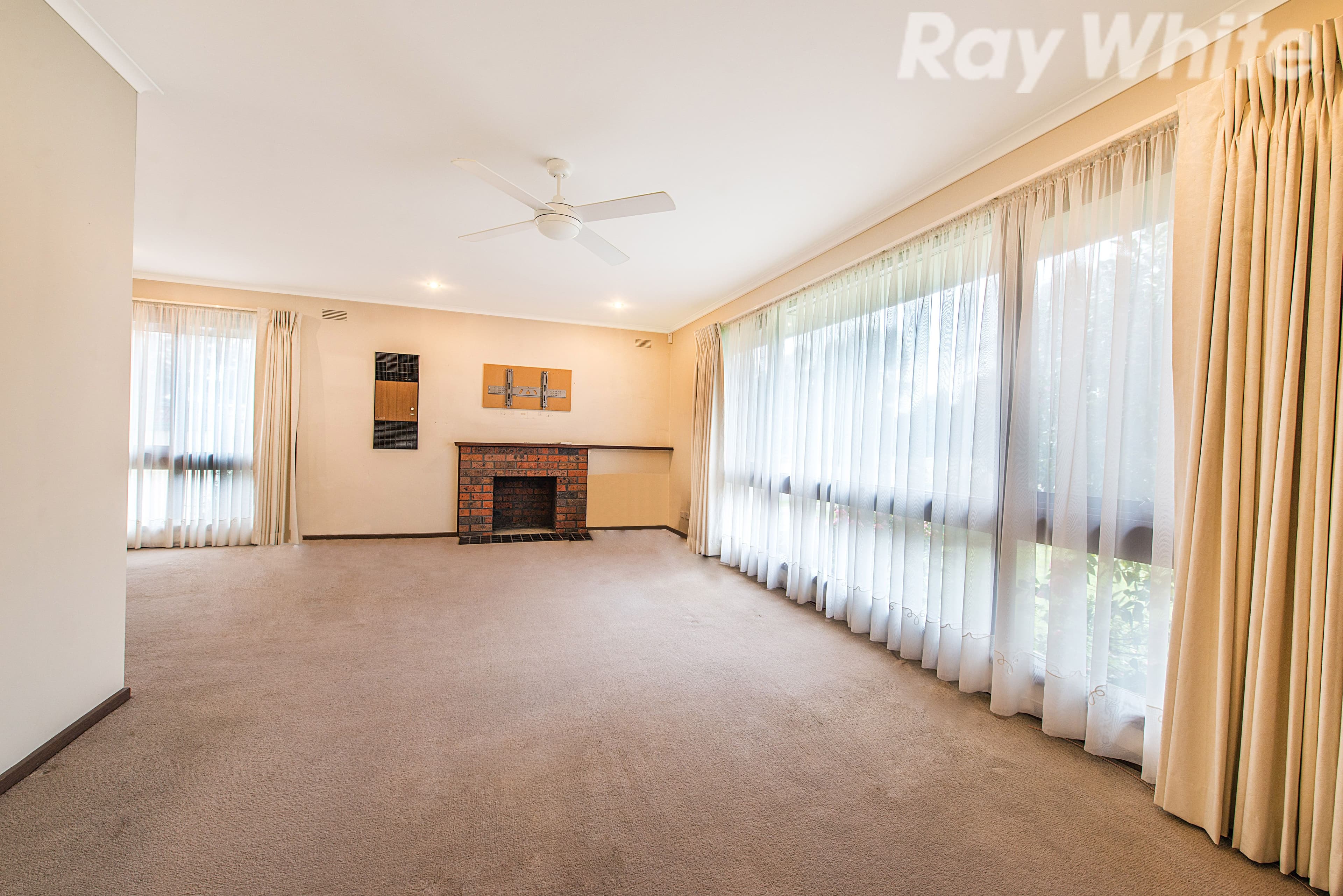 23 Beckenham Drive, Ferntree Gully VIC 3156, Ferntree Gully - Thumbnail 4