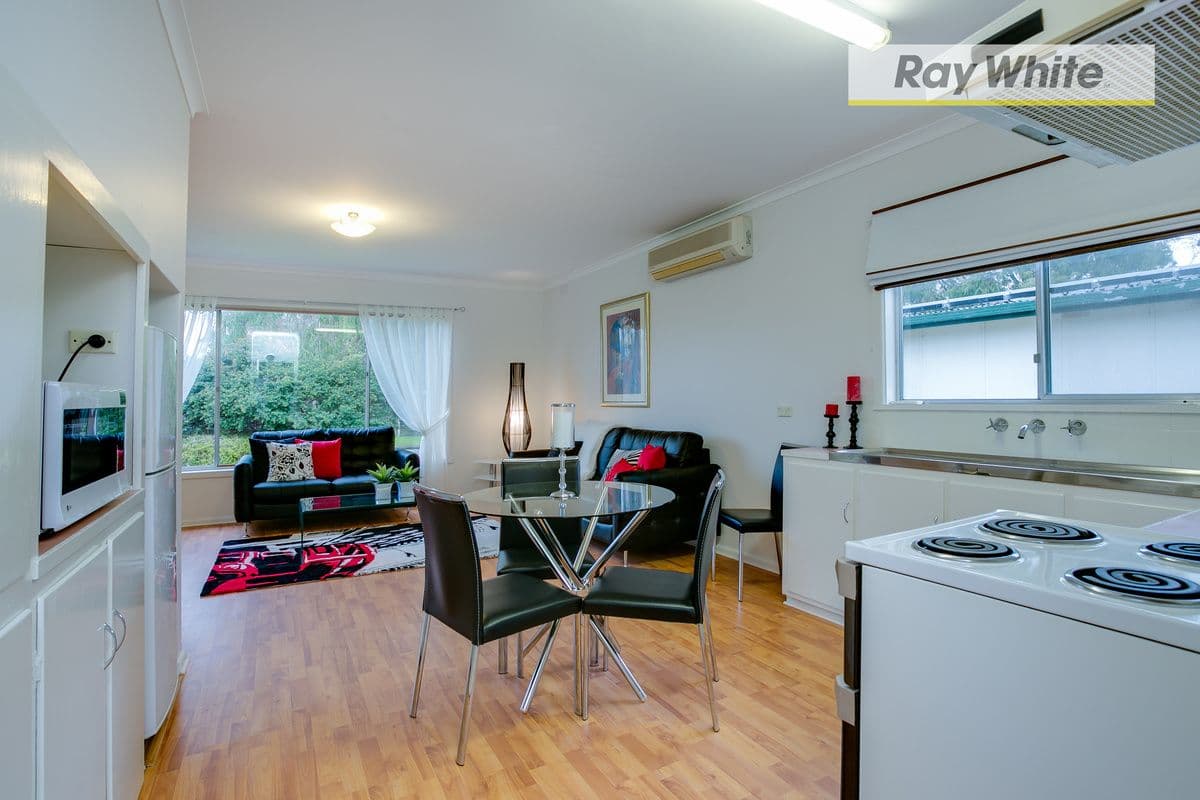 8 Ronlyn Street, Capel Sound VIC 3940, Capel Sound - Thumbnail 5