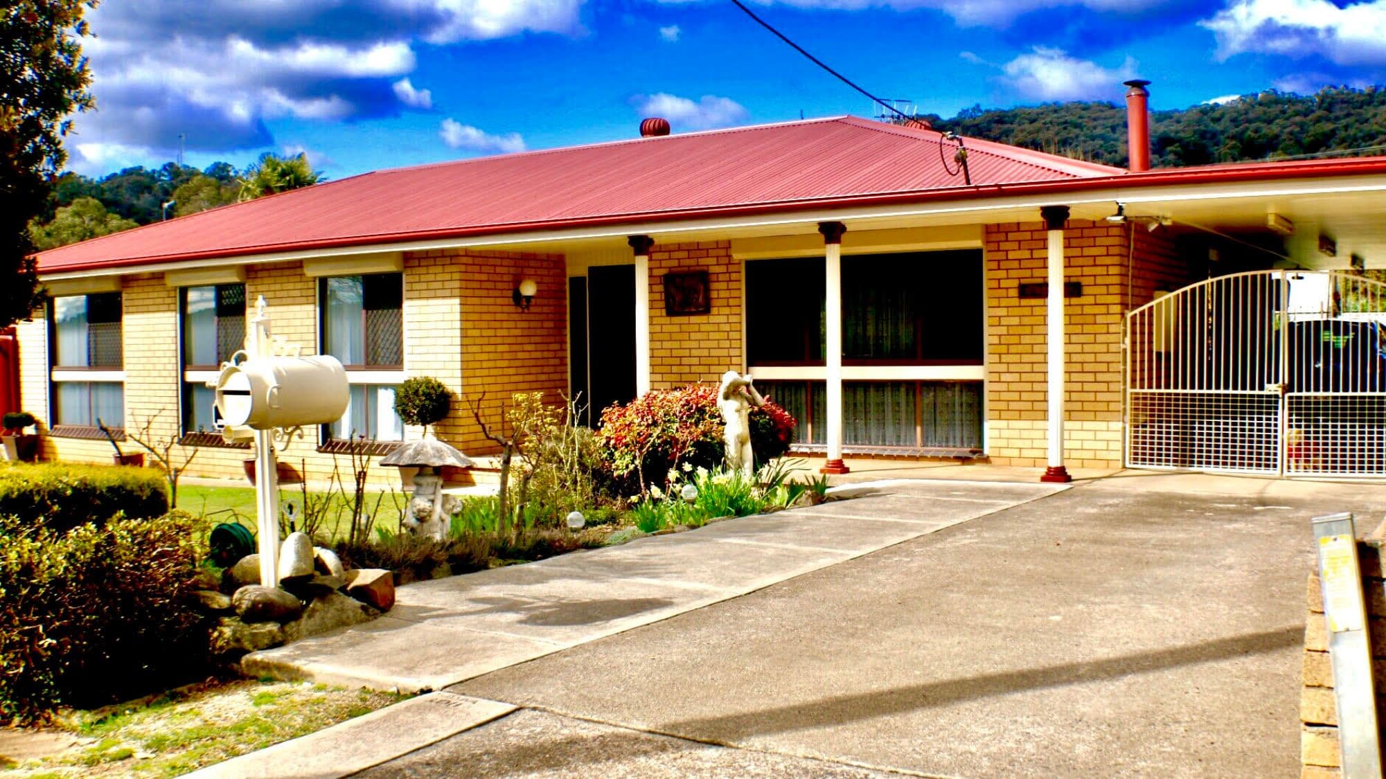 16 King Street, Tumbarumba - Image 1