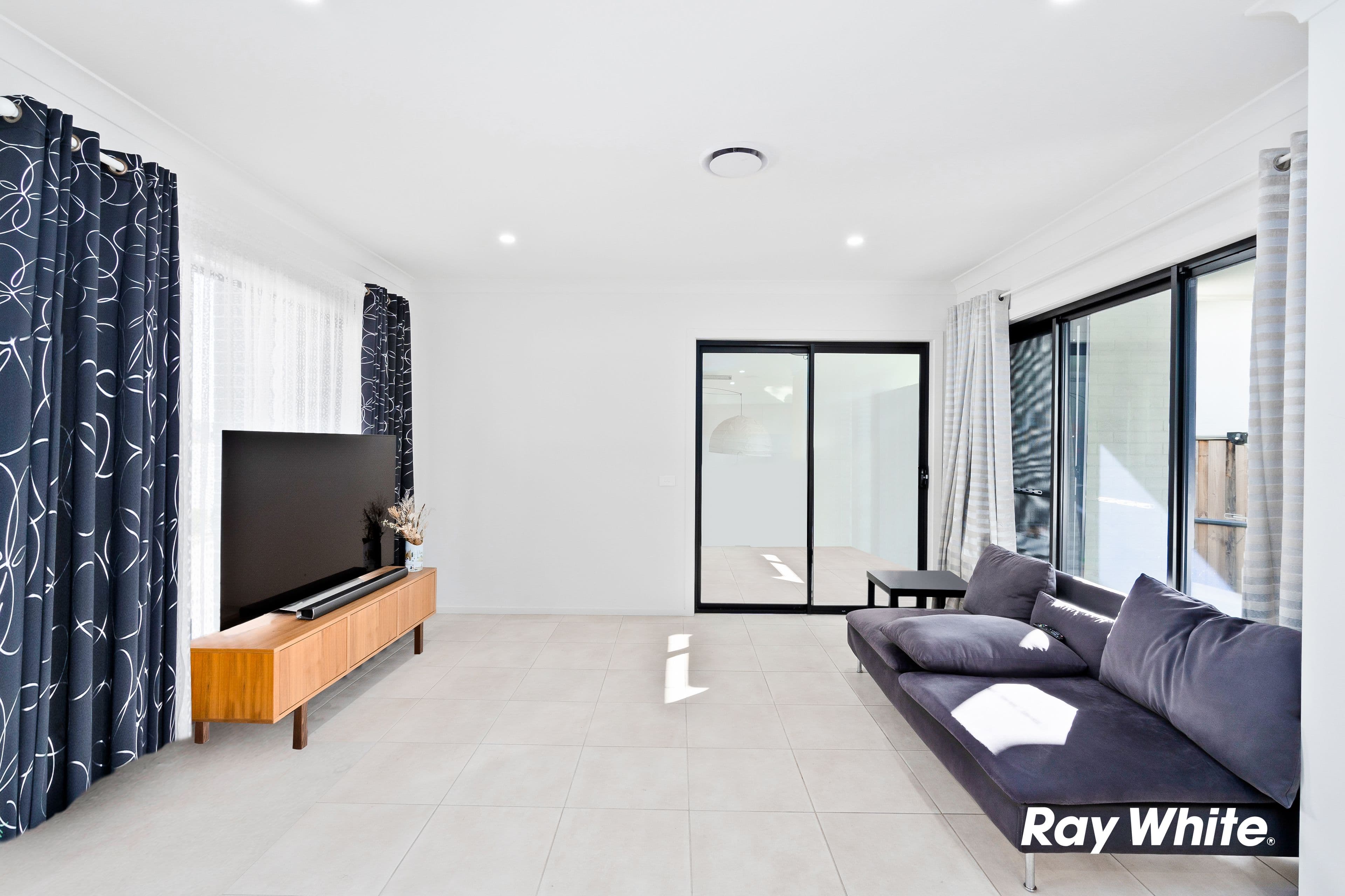 26 Cut Glade, Blacktown NSW 2148, Blacktown - Thumbnail 2