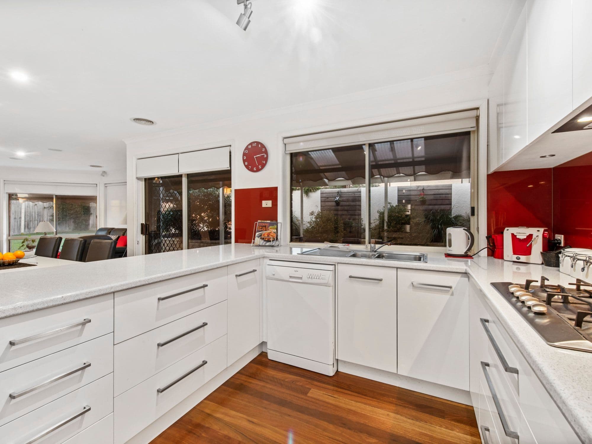 2 Rosewin Court, Berwick VIC 3806, Berwick - Thumbnail 3