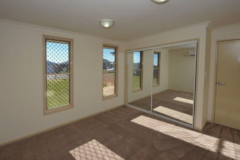9 Krefter Crescent, HIGHFIELDS QLD 4352, Highfields - Thumbnail 4