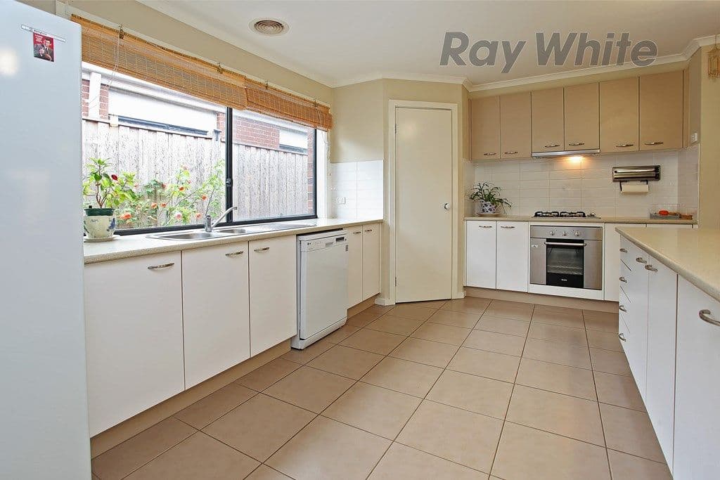 10 Triller Court, WILLIAMS LANDING VIC 3027, Williams Landing - Thumbnail 2