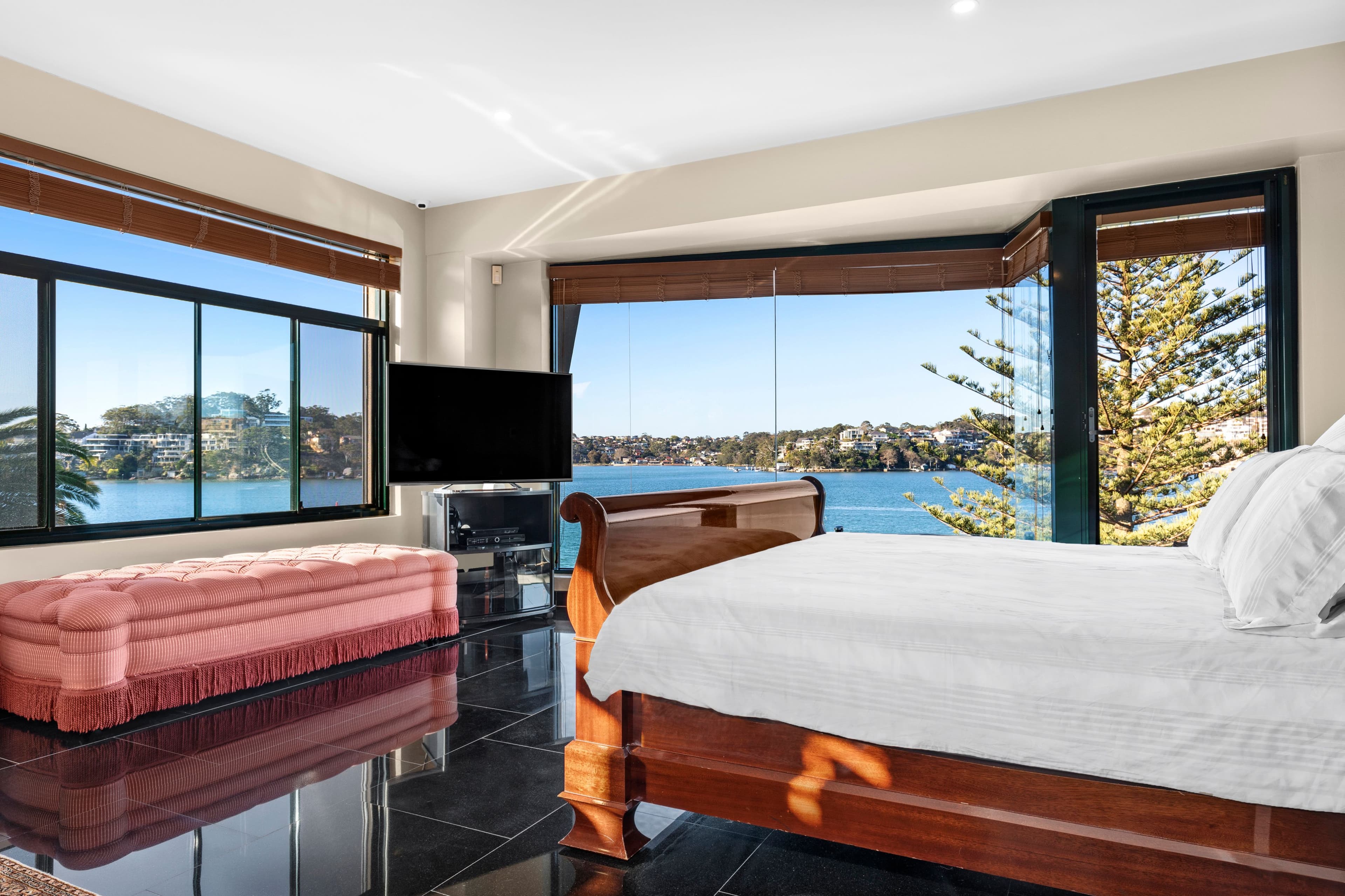 5 Boorroo Street, Kangaroo Point - Thumbnail 8