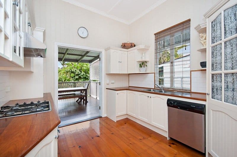 93 Pembroke Road, COORPAROO QLD 4151, Coorparoo - Thumbnail 6