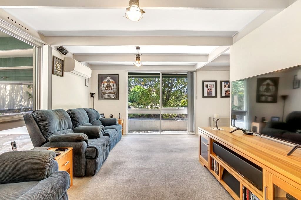 4 Lockhart Court, Hoppers Crossing VIC 3029, Hoppers Crossing - Thumbnail 6