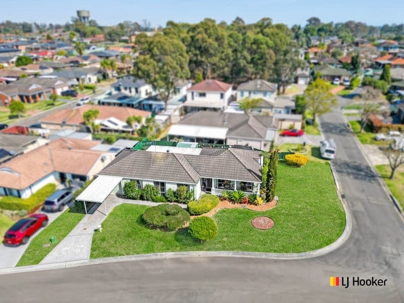 8 Millard Crescent, Plumpton NSW 2761, Plumpton - Thumbnail 2